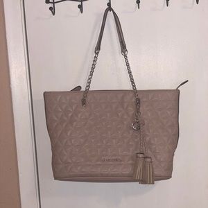 Guess tote bag